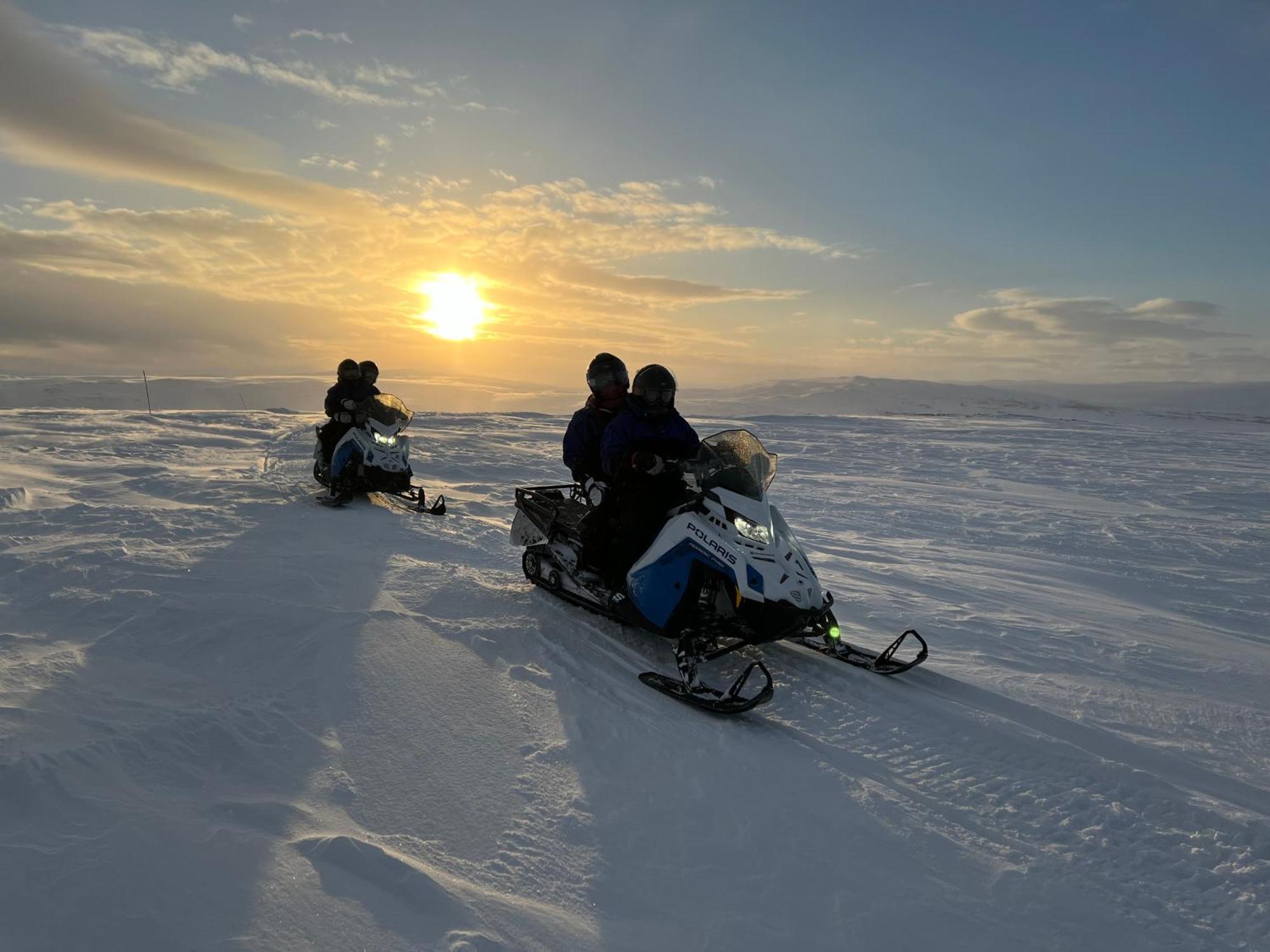 Olderfjord Lodge Russenes エクステリア 写真