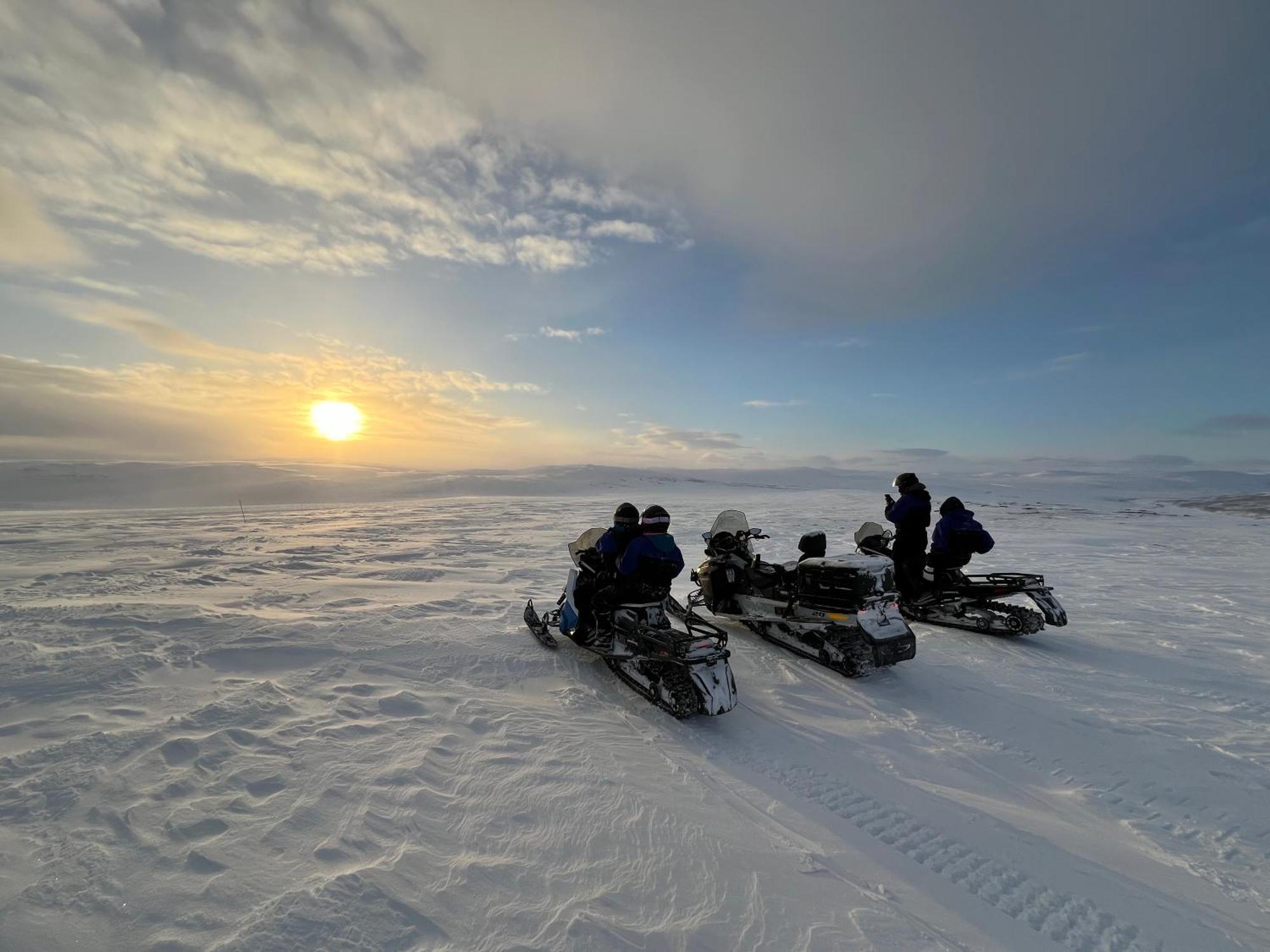 Olderfjord Lodge Russenes エクステリア 写真